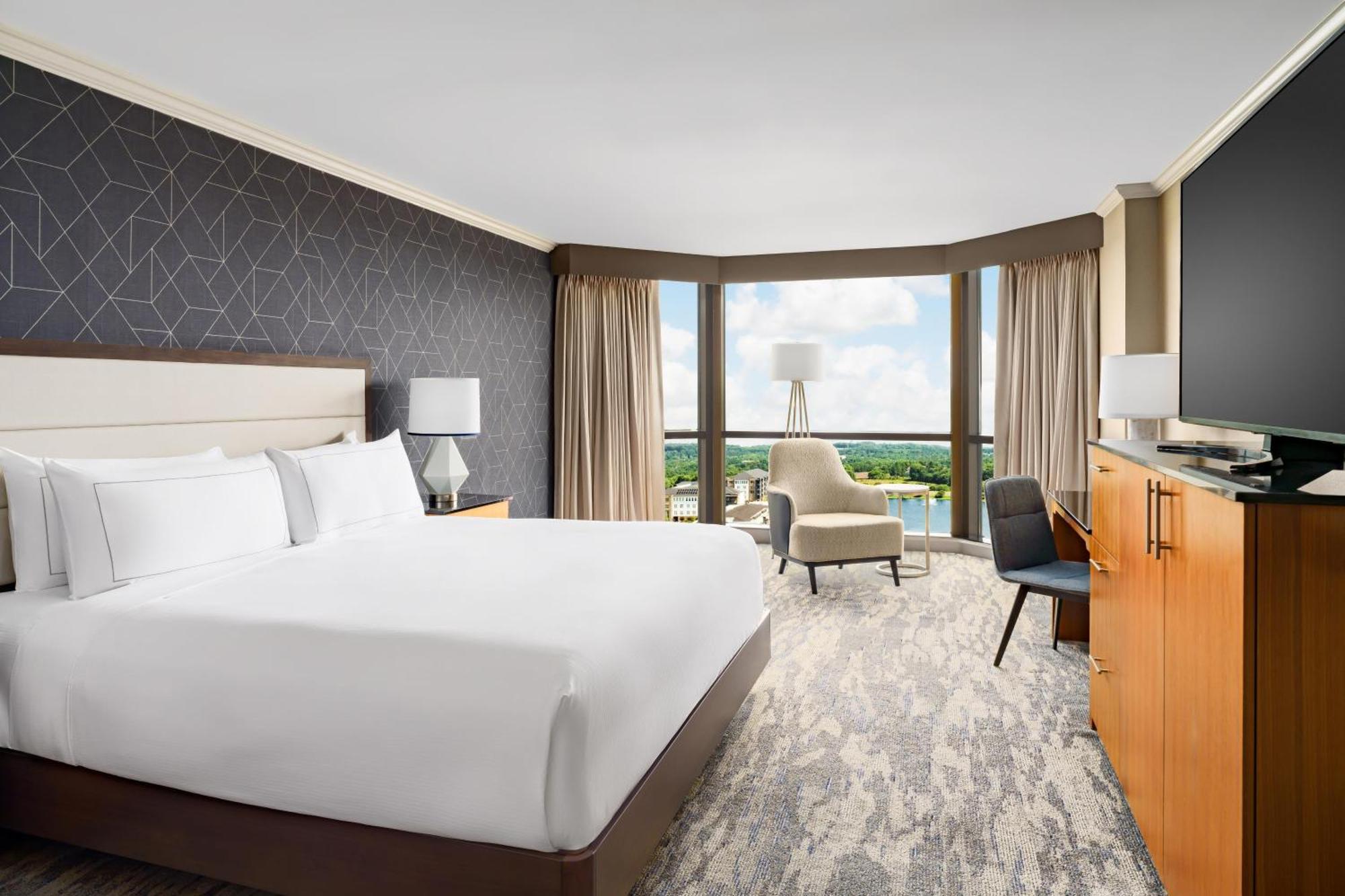 King Room Club Level