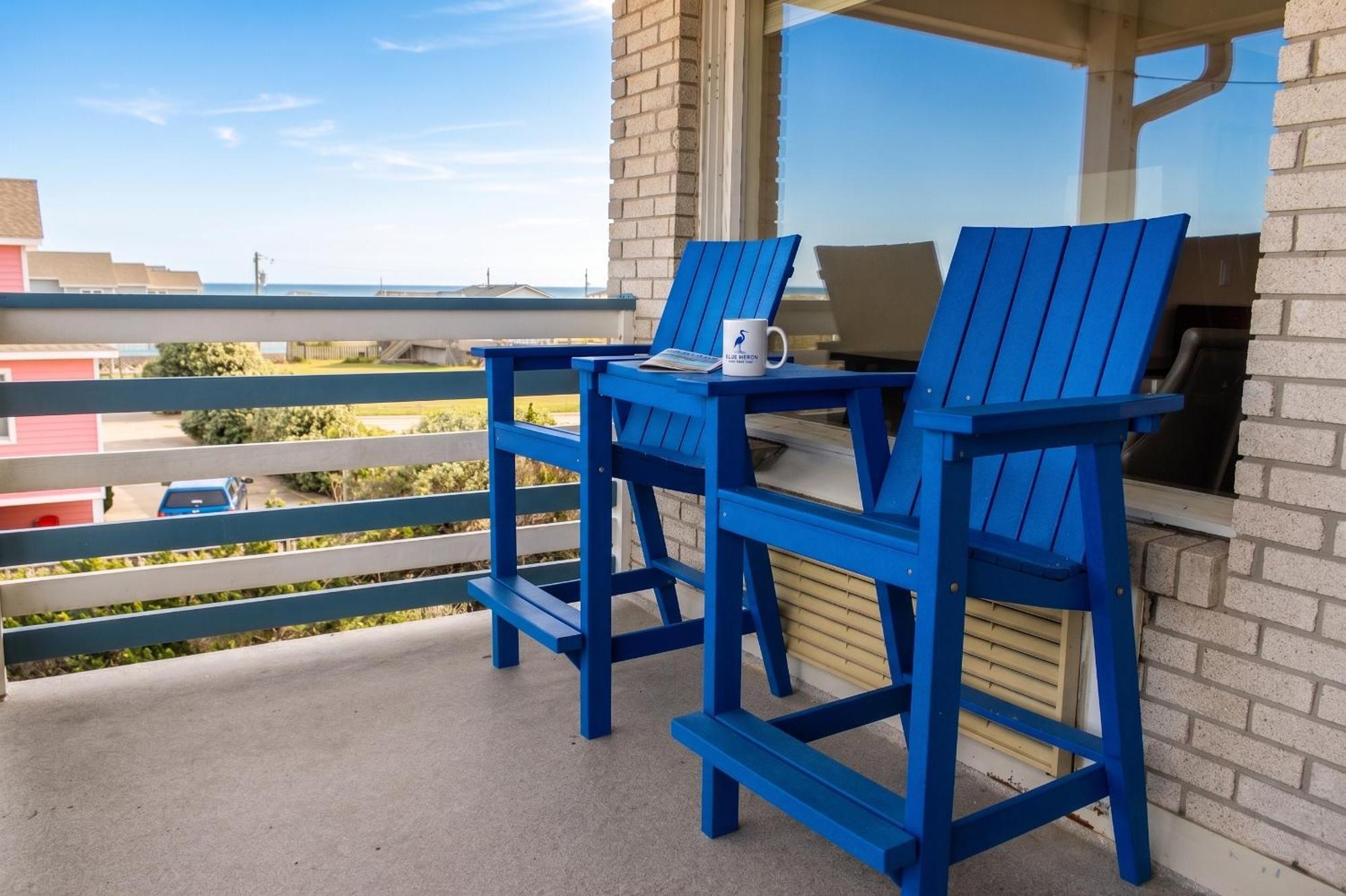 Two Double Bed Ocean Front Second Floor