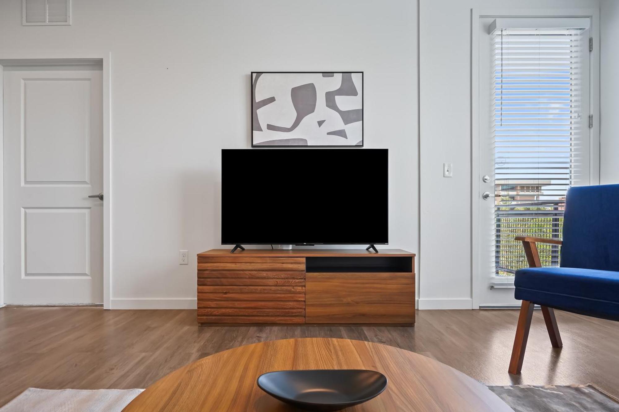 Two-Bedroom Apartment Self Check Virtual Front Desk