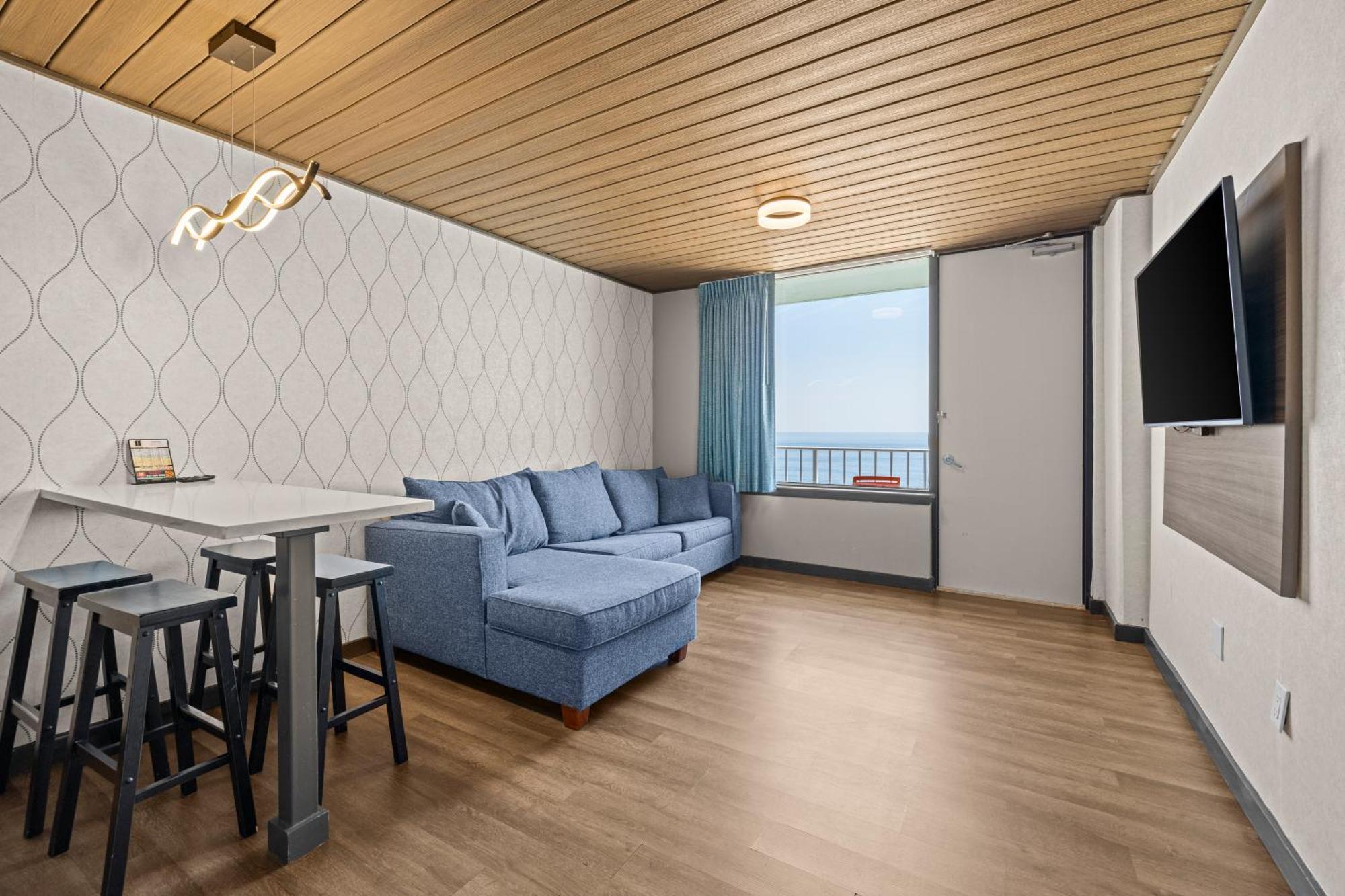Superior Suite Sea View Oceanfront Private Balcony