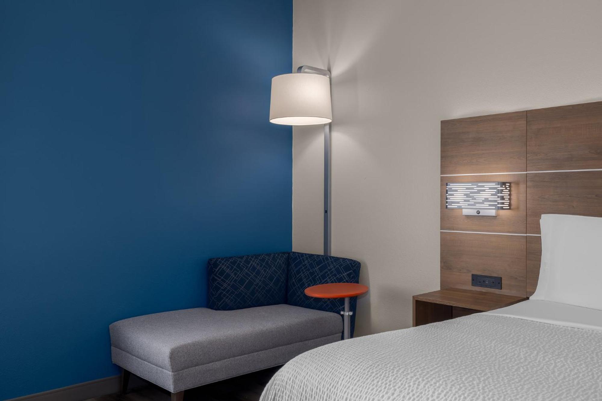 King Room Mobility Access or Hearing Accessible