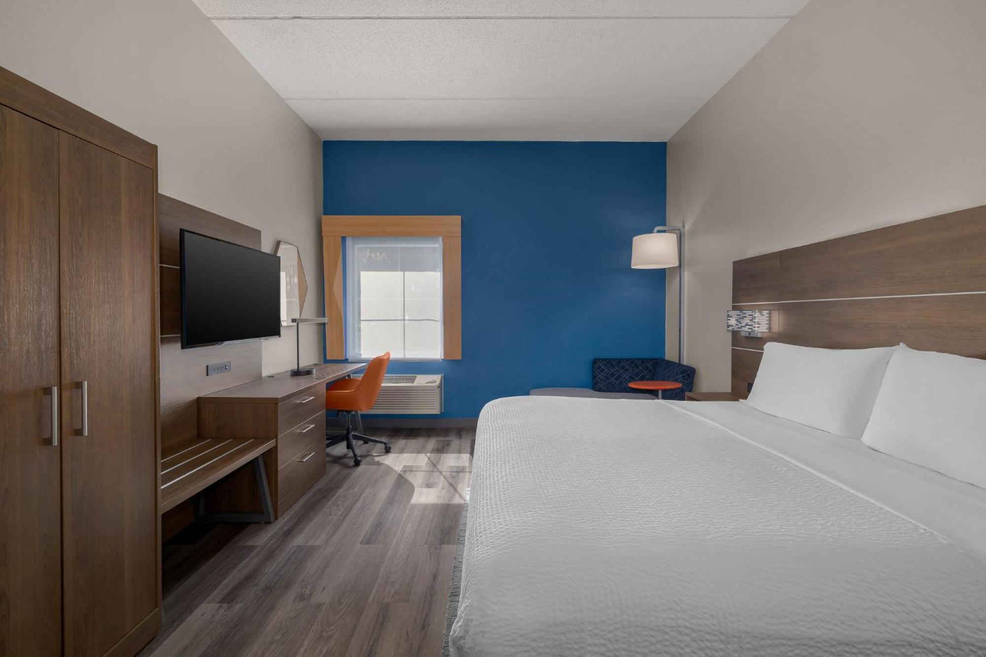 King Room Mobility Access or Hearing Accessible