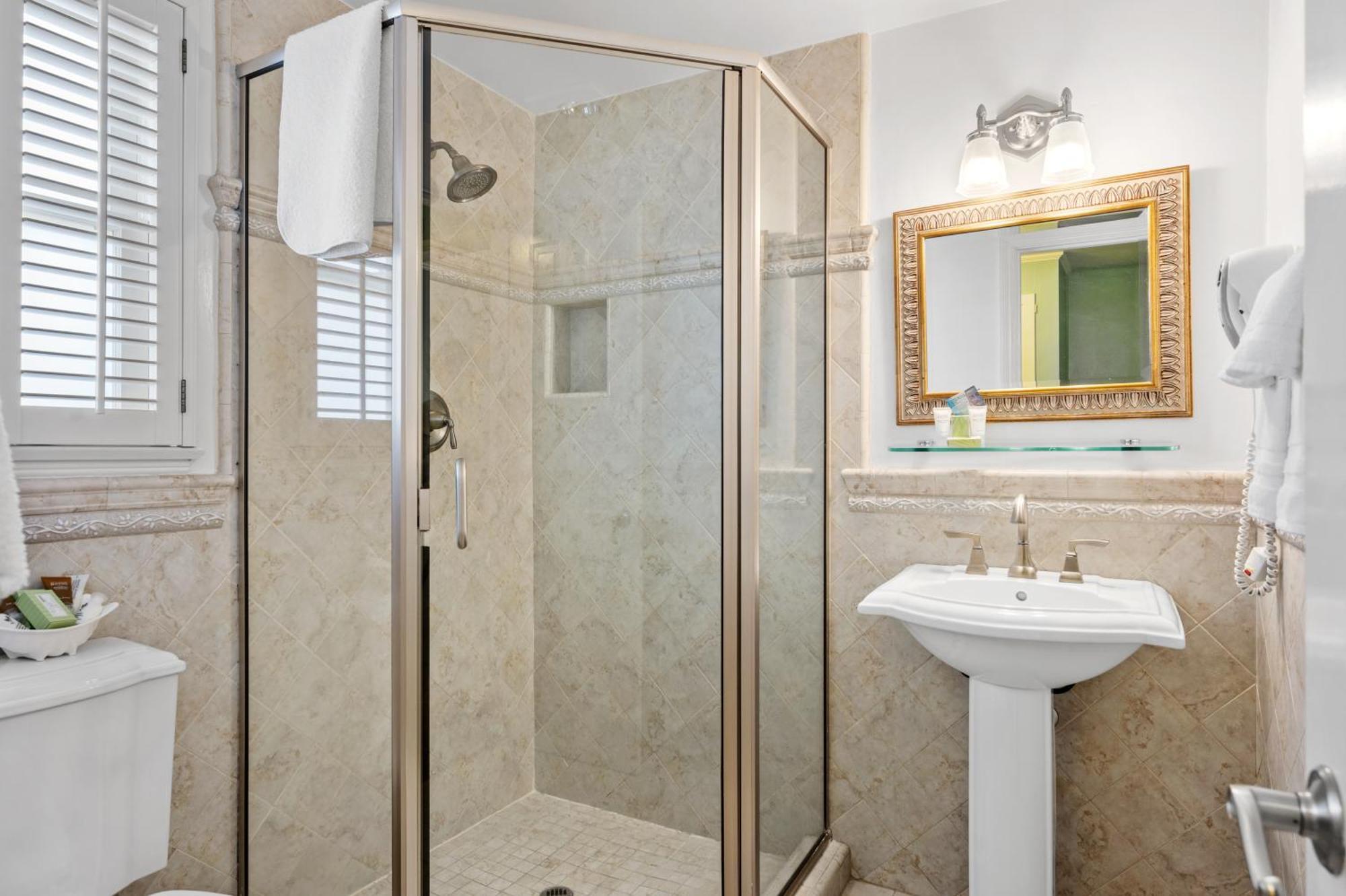 Accessible Junior Suite