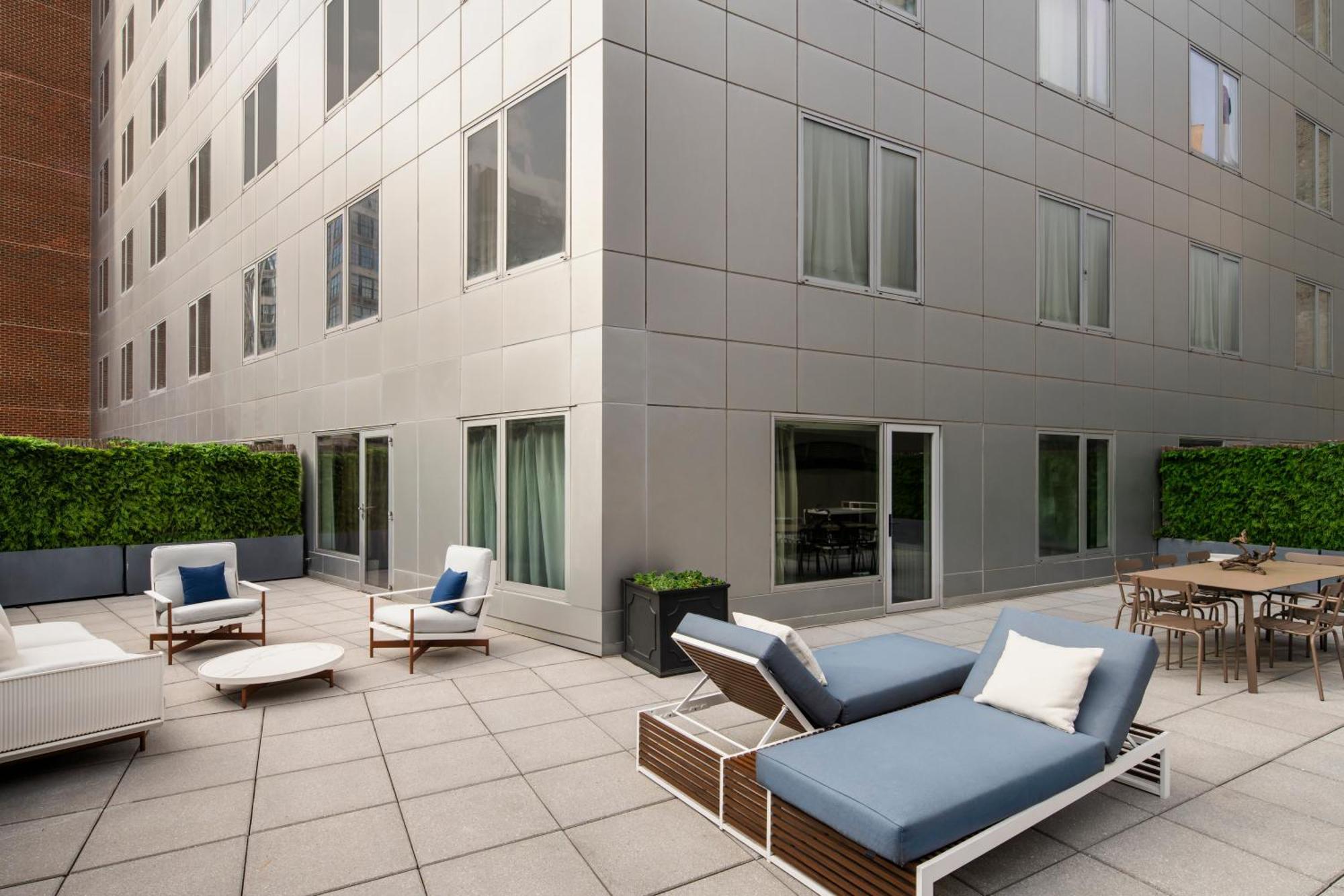 King Room Terrace