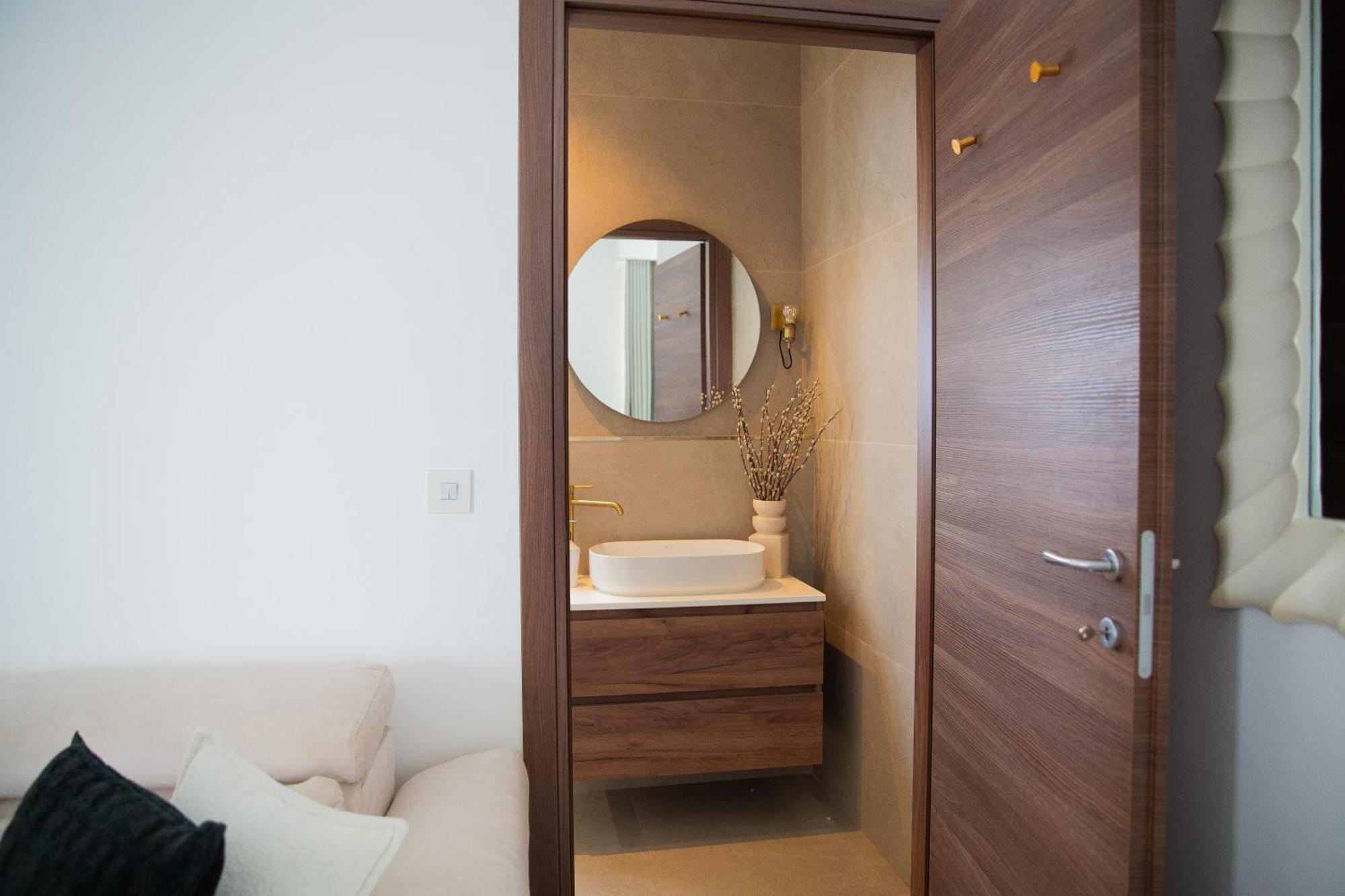 Two-Bedroom Apartment with Terrace - Free Access to Toy Room Club