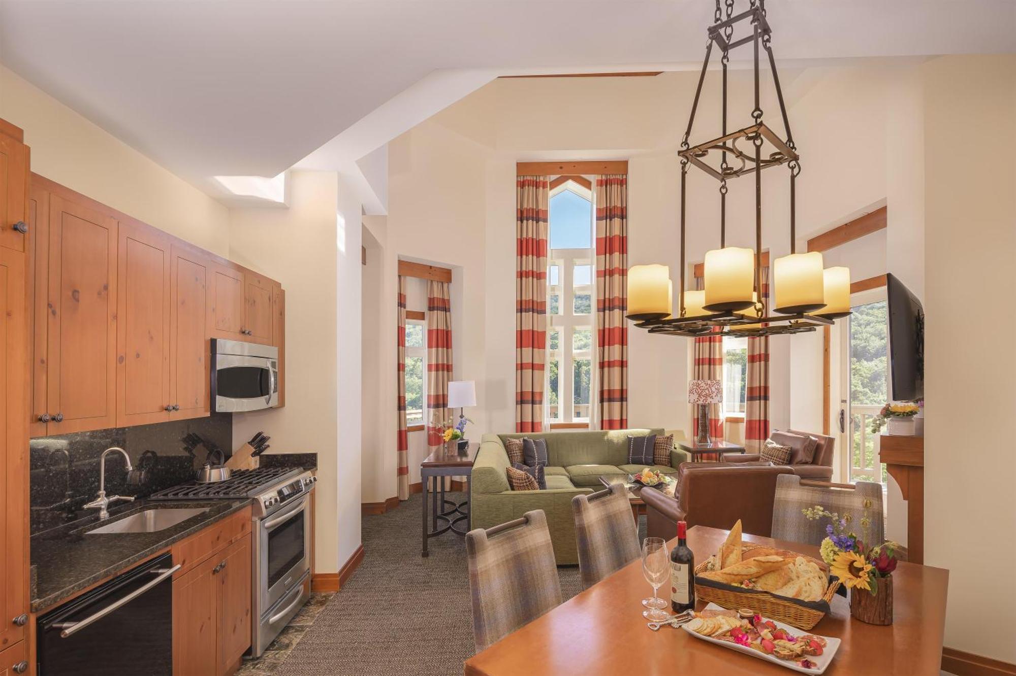 One-Bedroom Suite