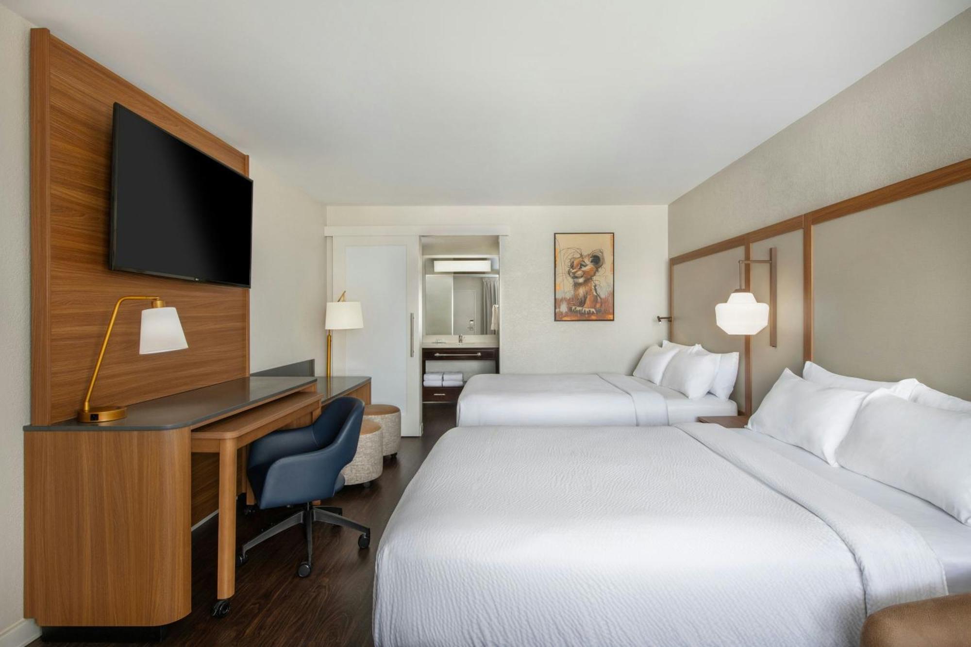 Theme Room Two Queen Beds