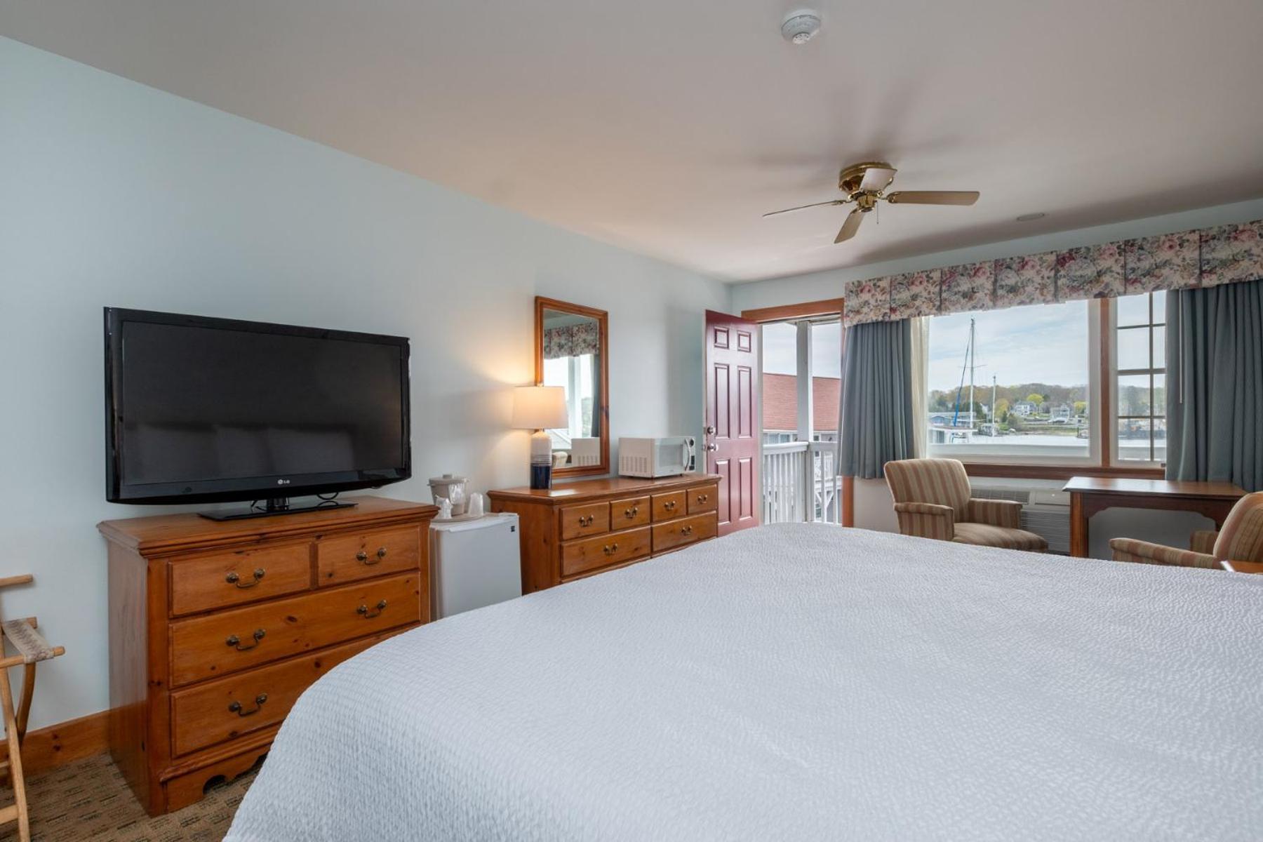 One King Main Inn 2nd Floor