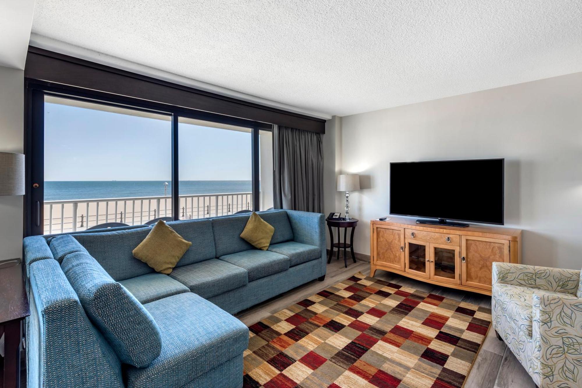 Two Bedroom Suite Hot Tub Oceanfront