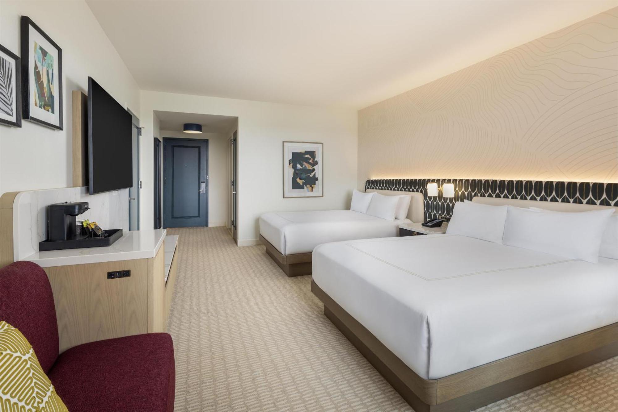 Queen Room Two Queen Beds Allergy Friendly