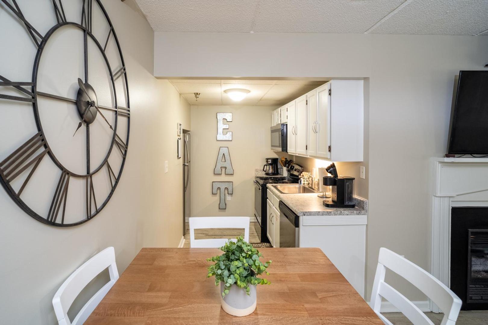 Apartment Mountain View