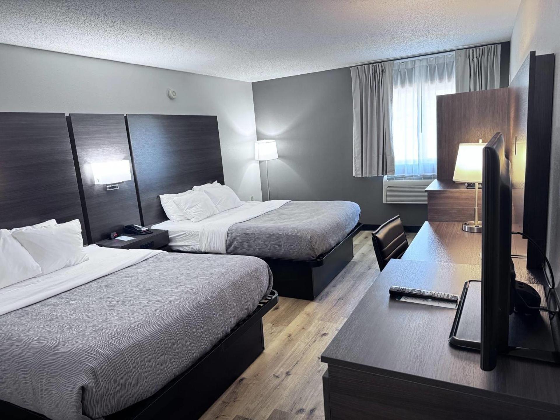 Queen Room Two Queen Beds Accessible or Non-Smoking