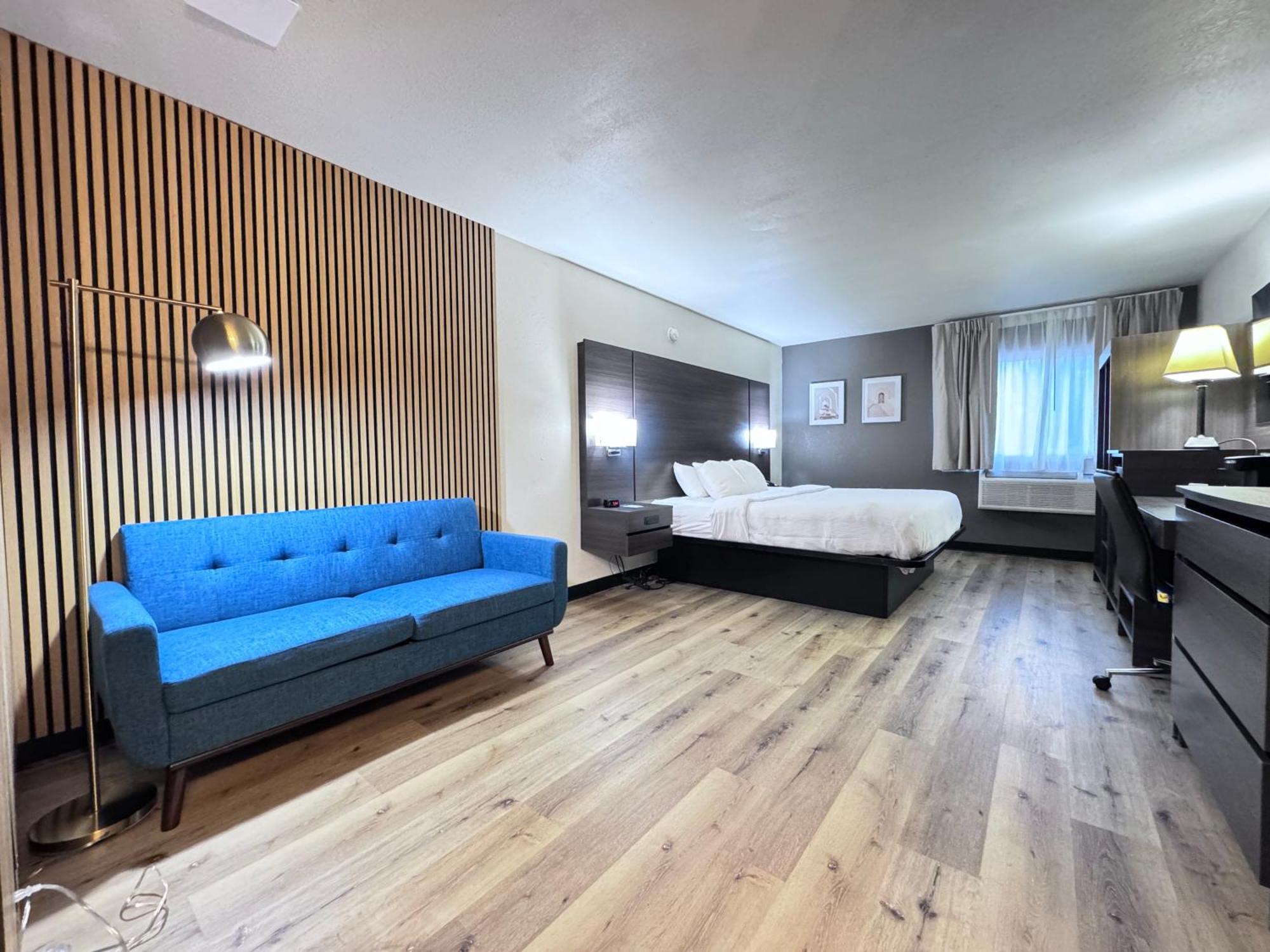 Superior King Room Non-Smoking