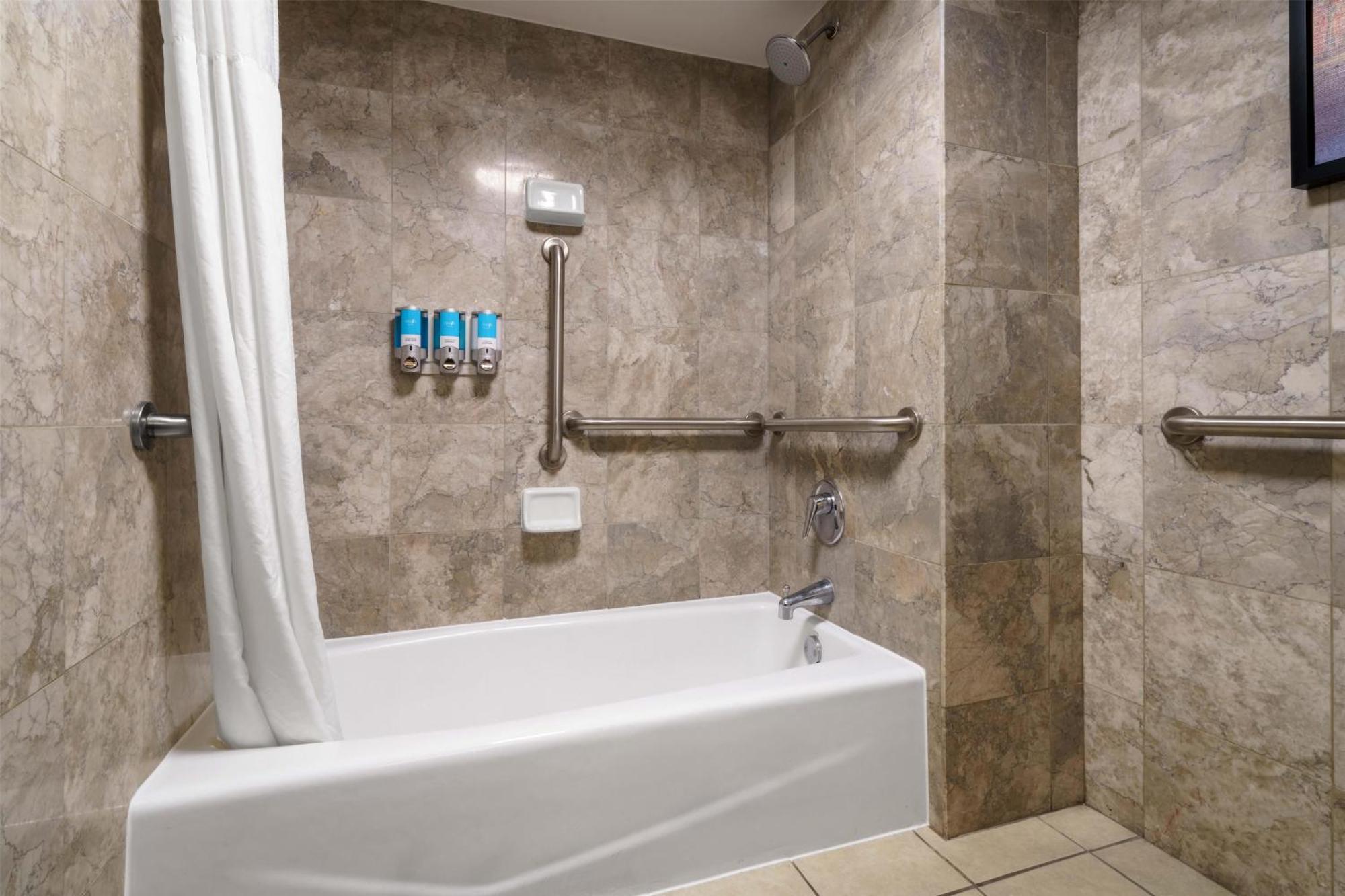 Deluxe King Room Disability Access