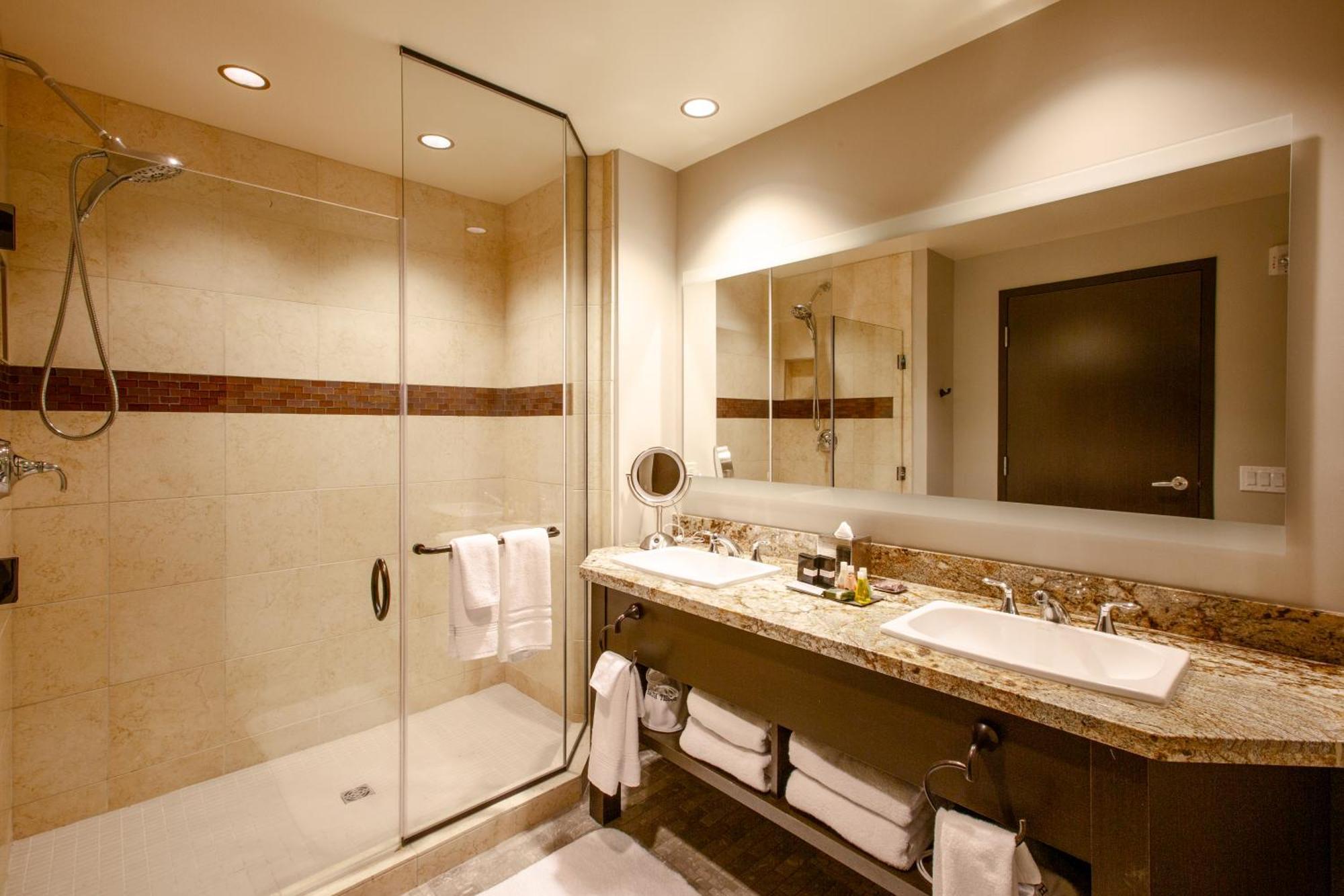 Traditional King Room