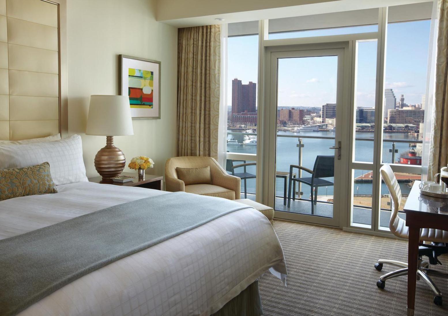 King Room Balcony Harbour View