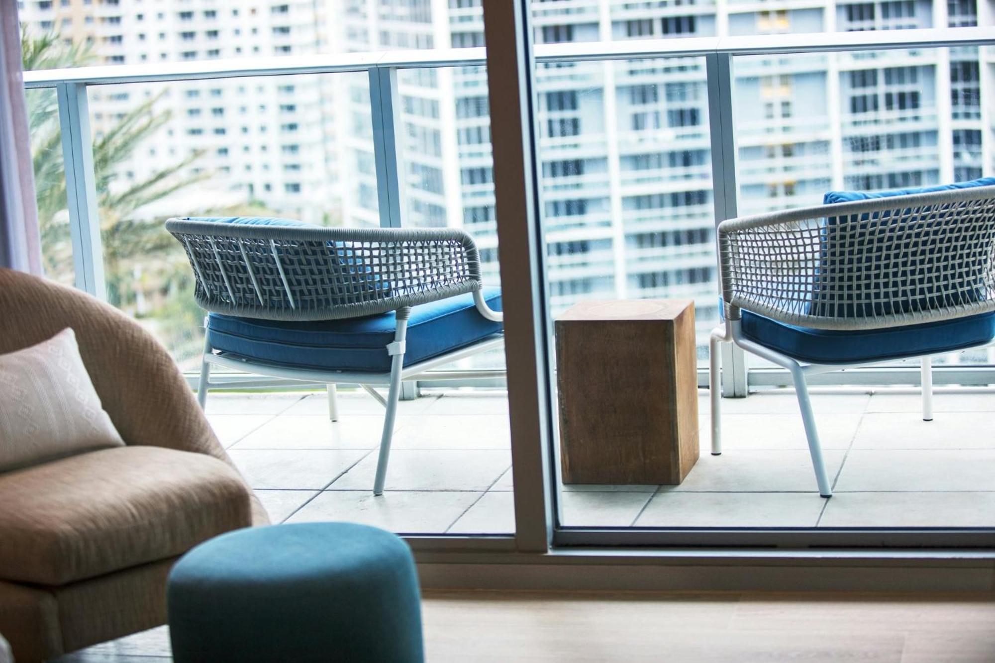 Double Room Water View High Floor