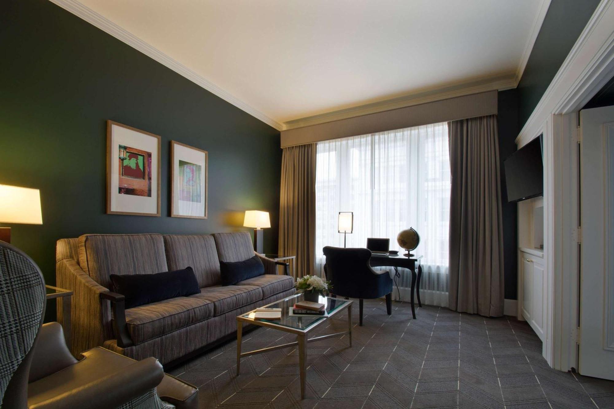 Parlor Suite