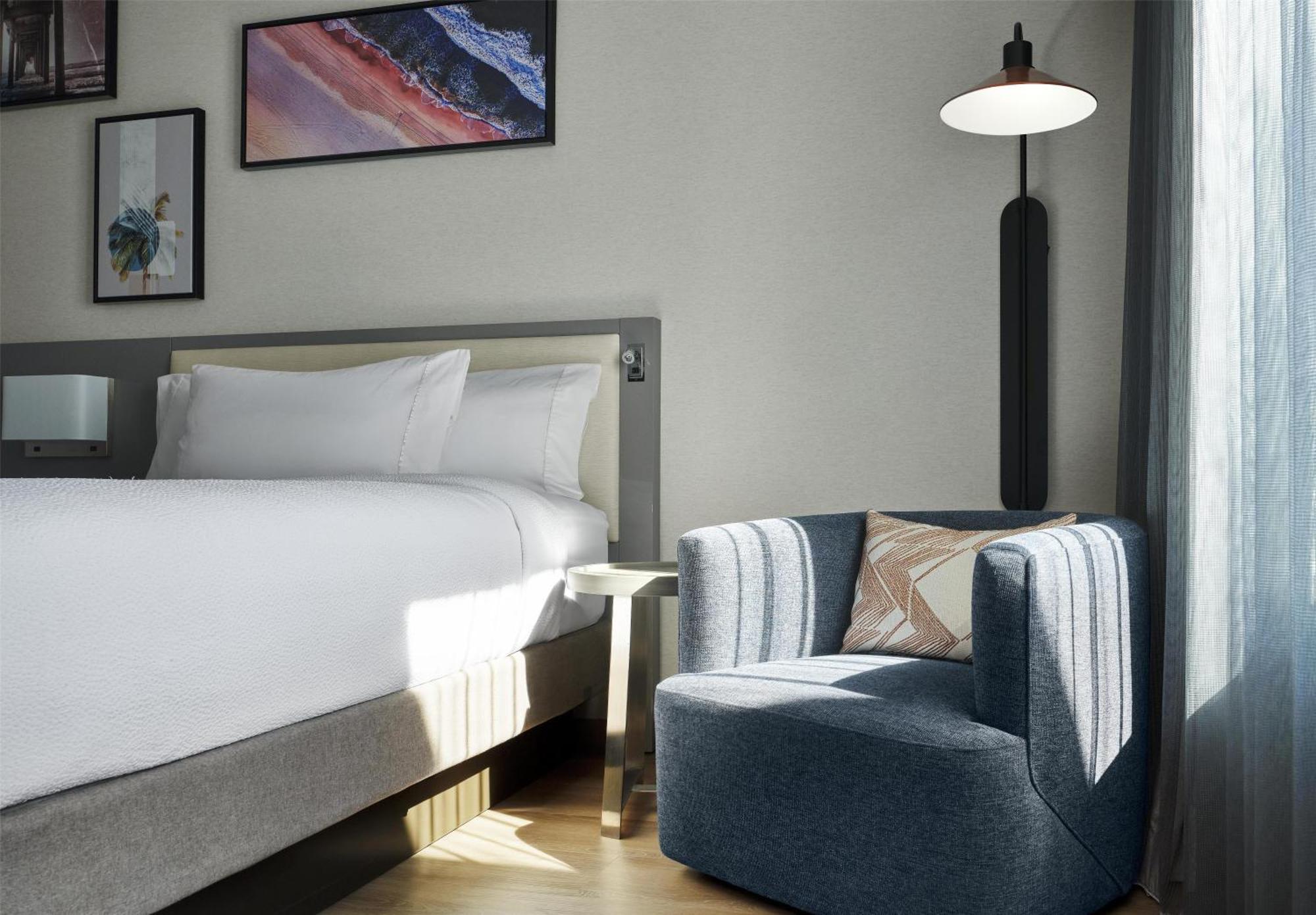 Queen Room Two Queen Beds Harbor View
