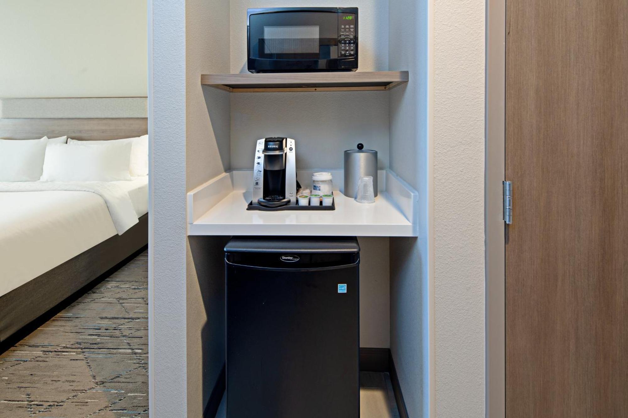 Standard King Room