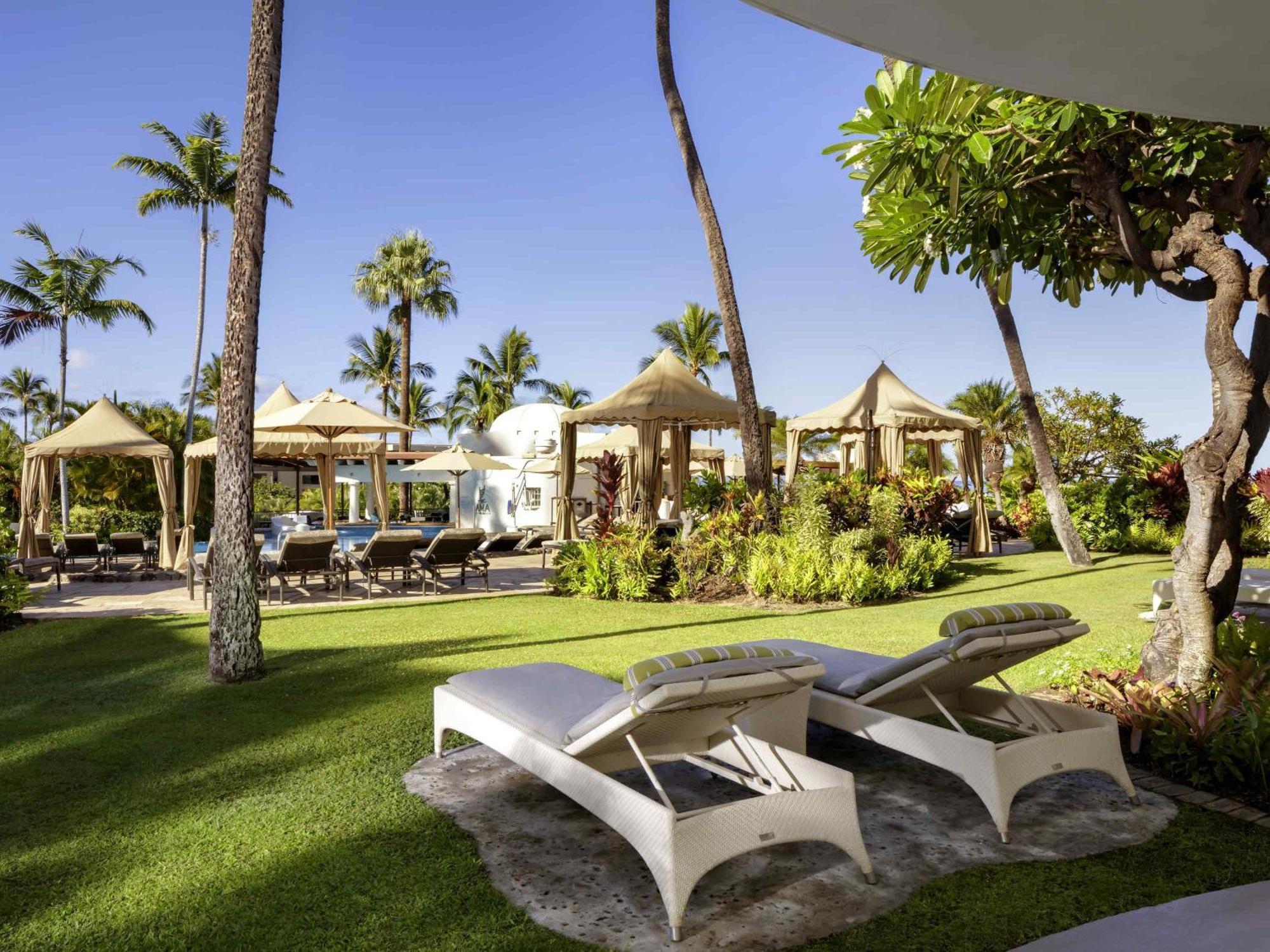 Family King Suite Sofa Bed Ground Floor or Poolside