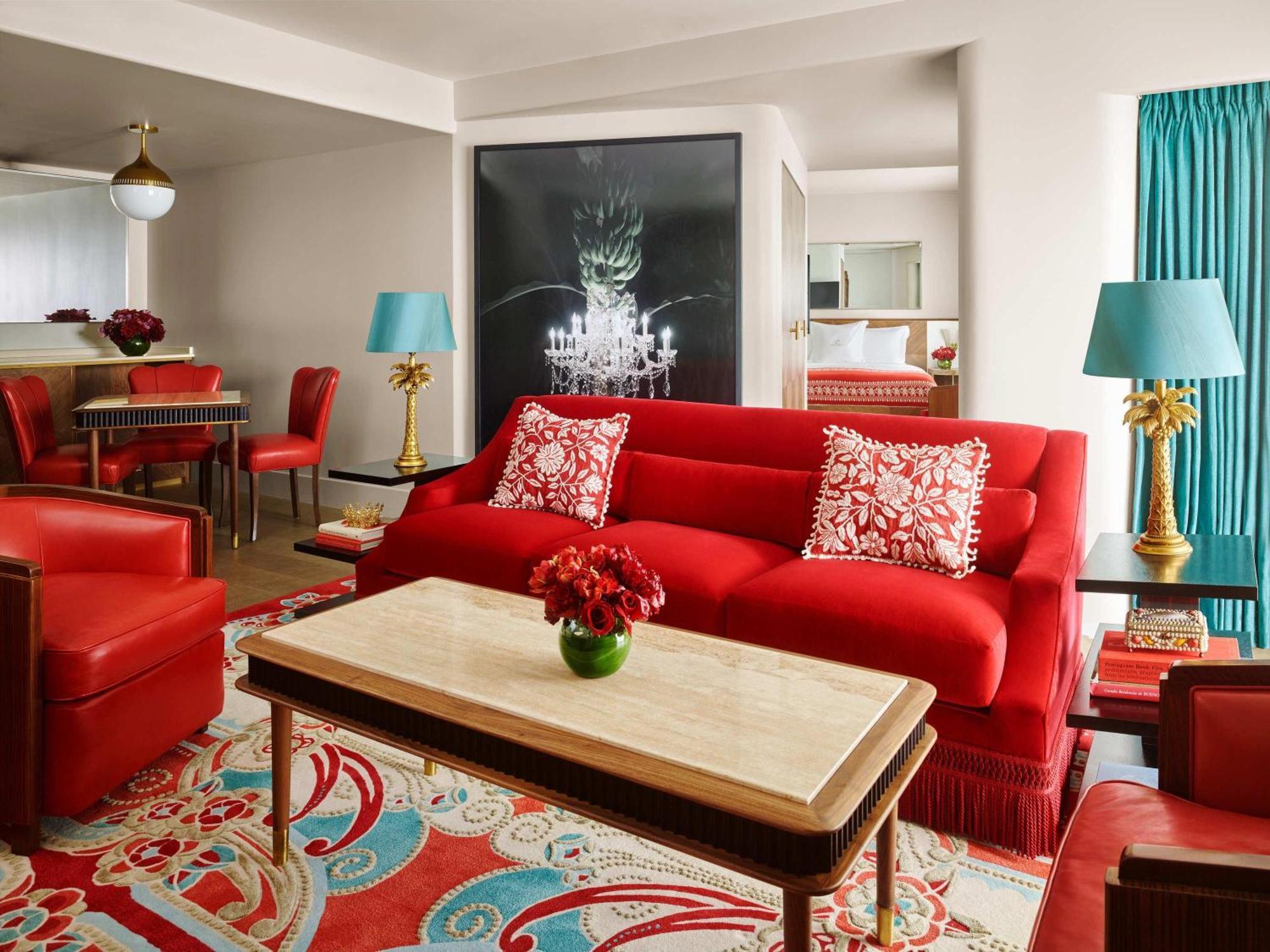 One-Bedroom King Suite Partial Ocean View