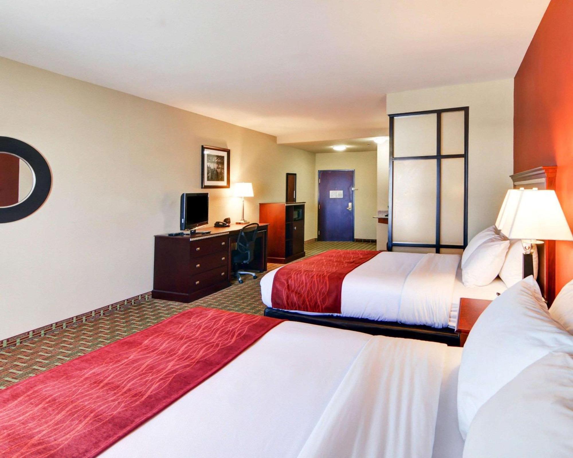 Queen Suite Two Queen Beds Accessible or Non-Smoking