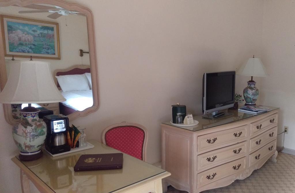 Double Room Two Double Beds