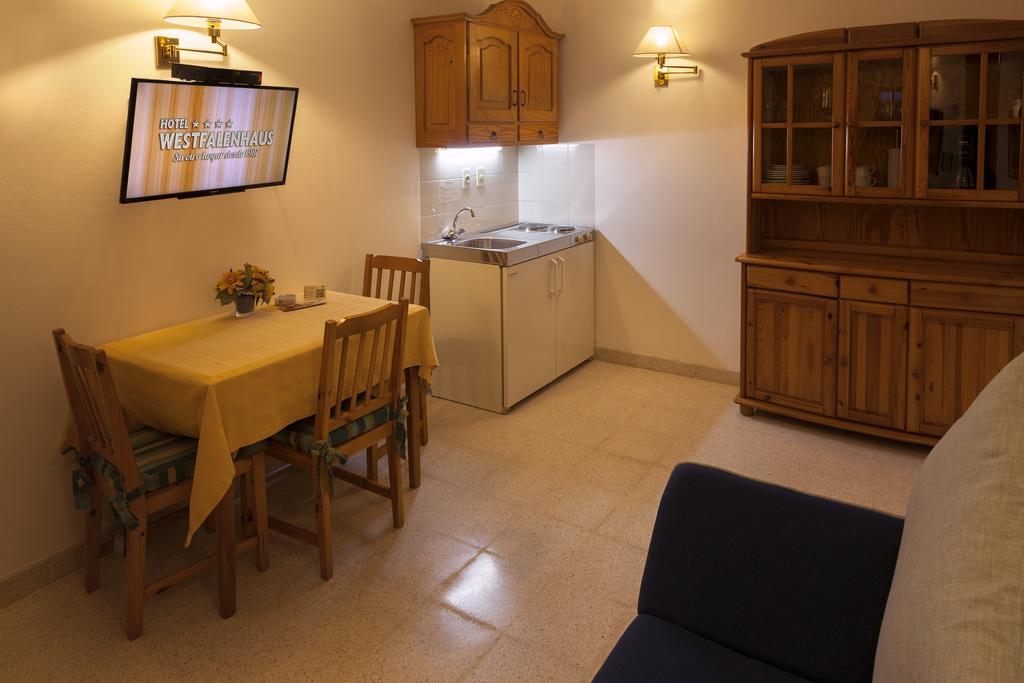 Deluxe Apartment
