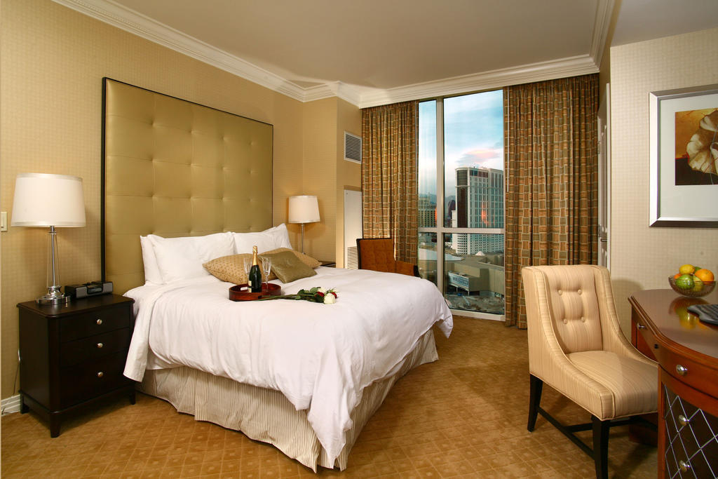 One-Bedroom Suite Run of House
