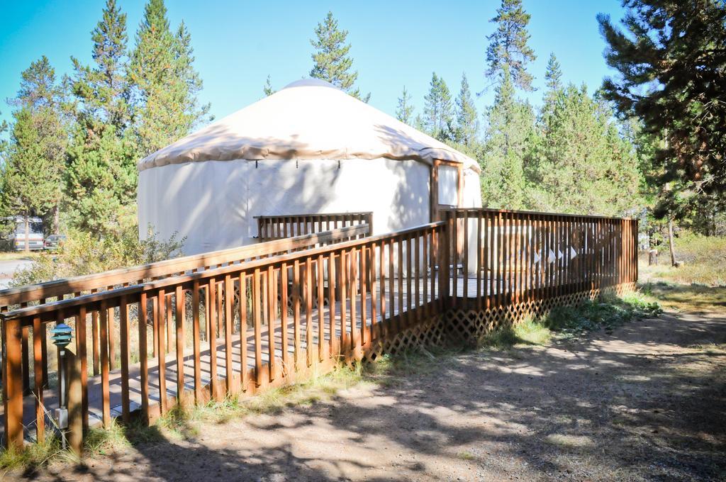Studio Yurt
