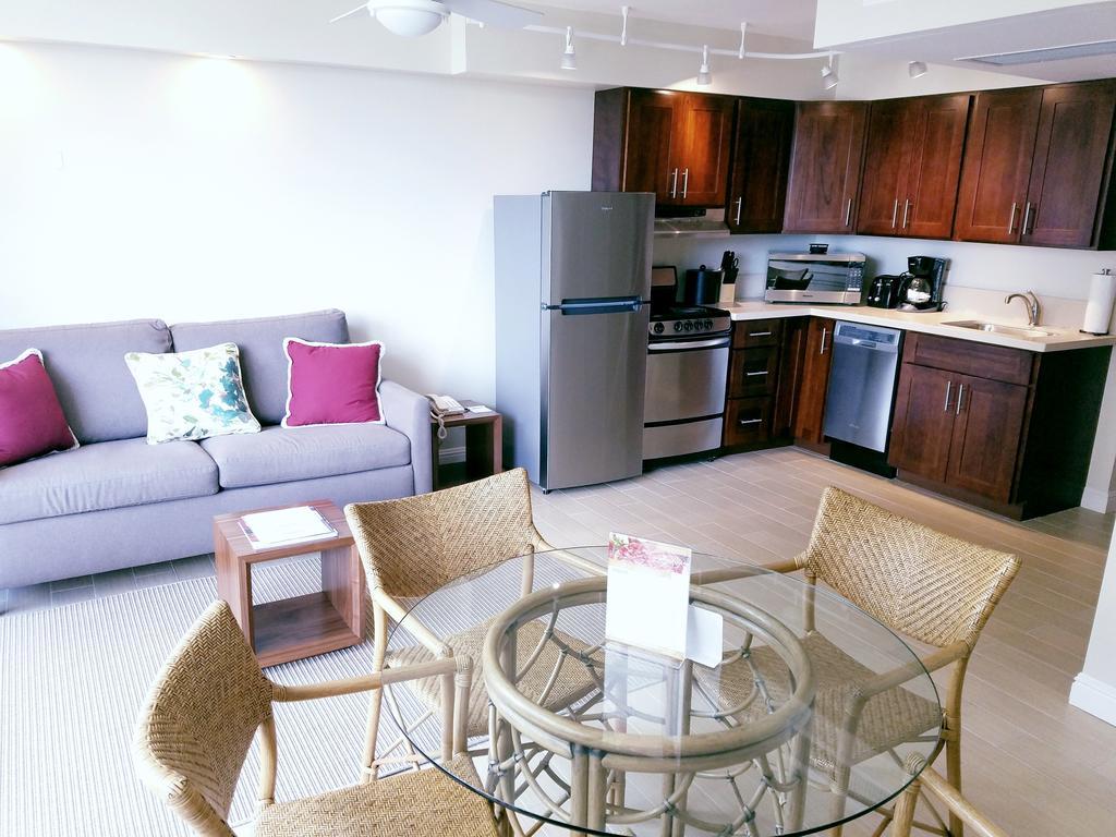 Deluxe Hala Suite