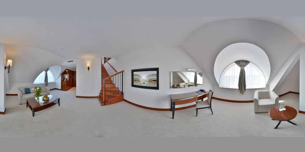 Apartament dwupoziomowy z 2 sypialniami