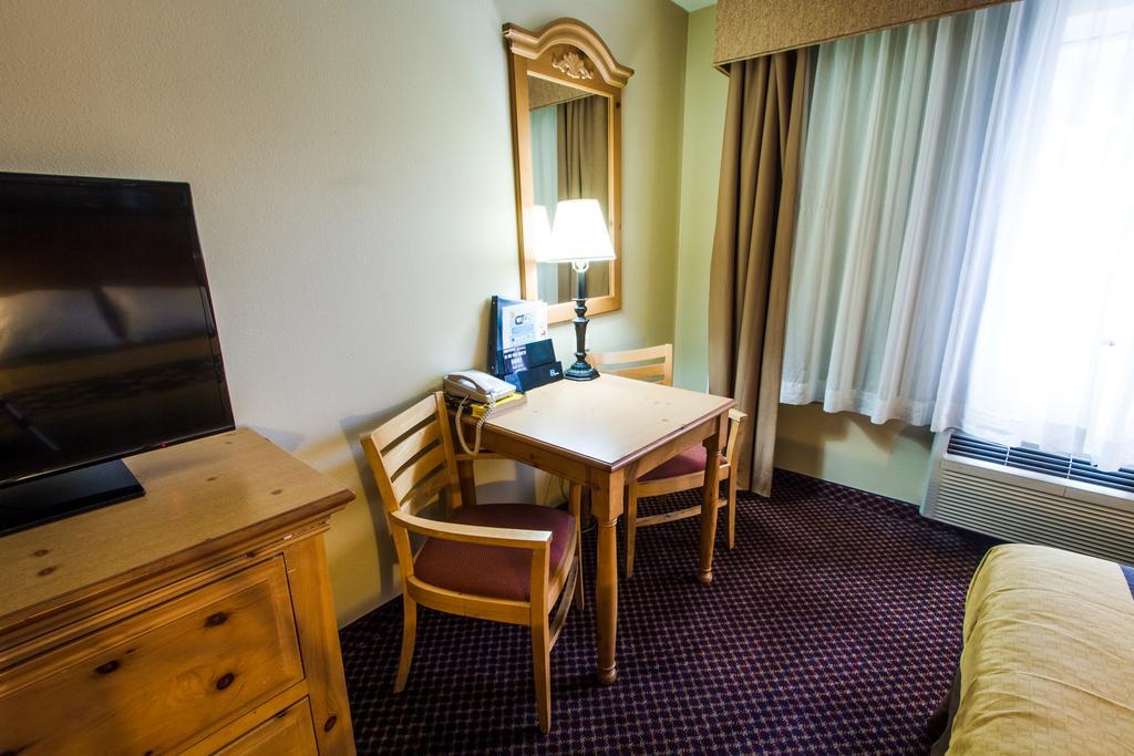 King Room Non-Smoking