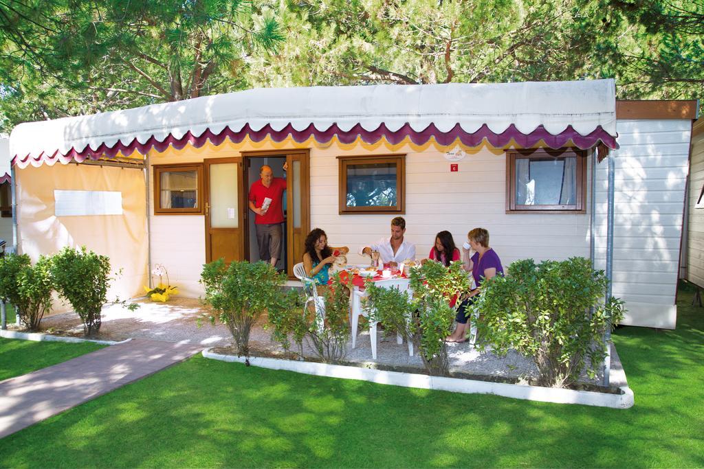 Przyczepa mieszkalna typu Luxury – pakiet plażowy