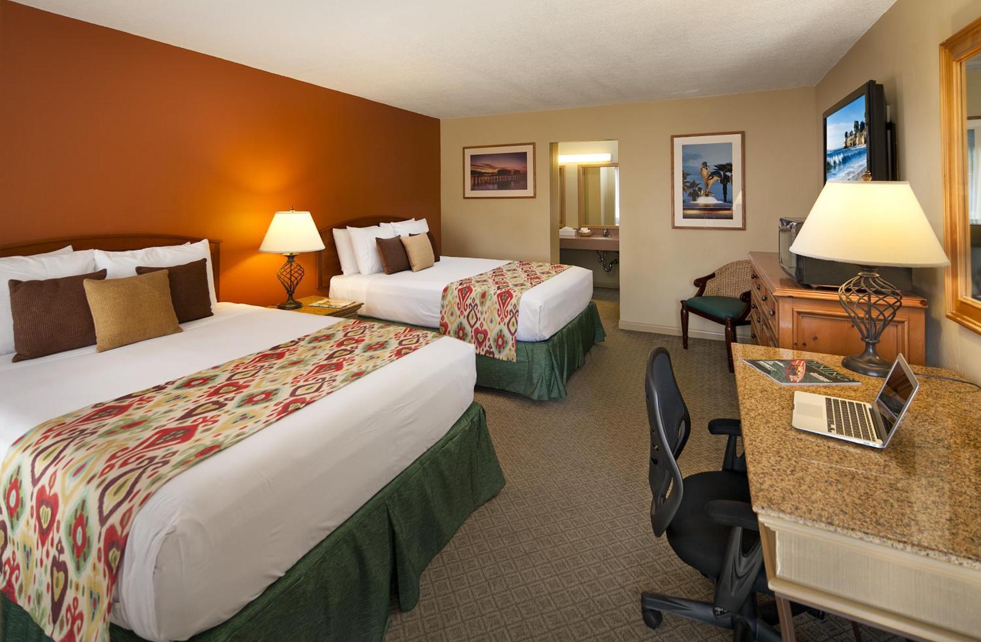Deluxe Queen Room Two Queen Beds