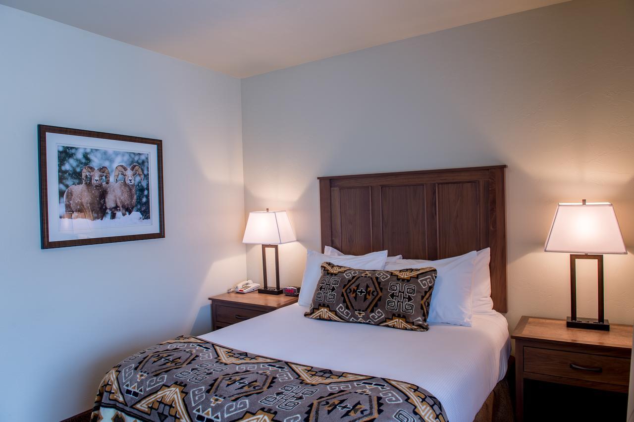 Queen Suite Disability Access