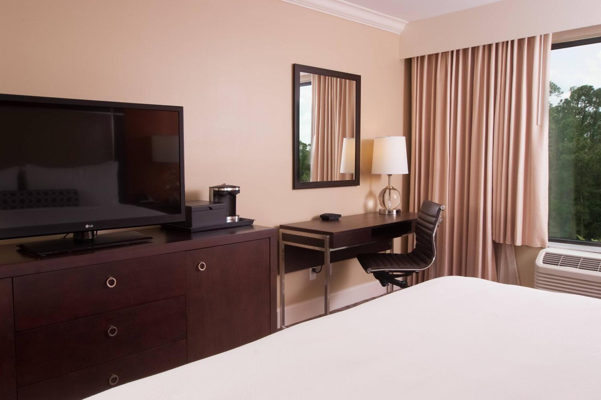 Queen Room Two Queen Beds