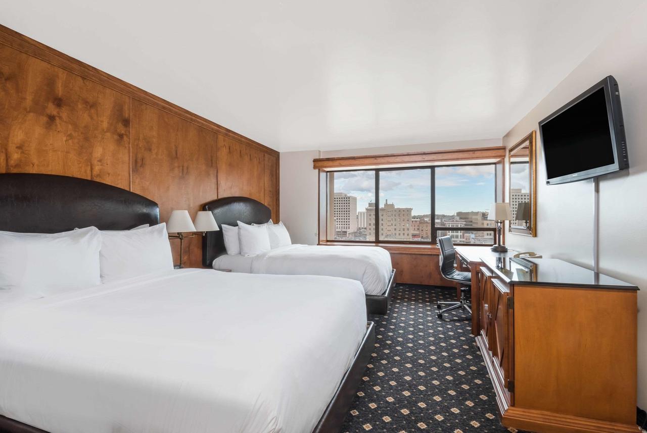 Queen Room Two Queen Beds