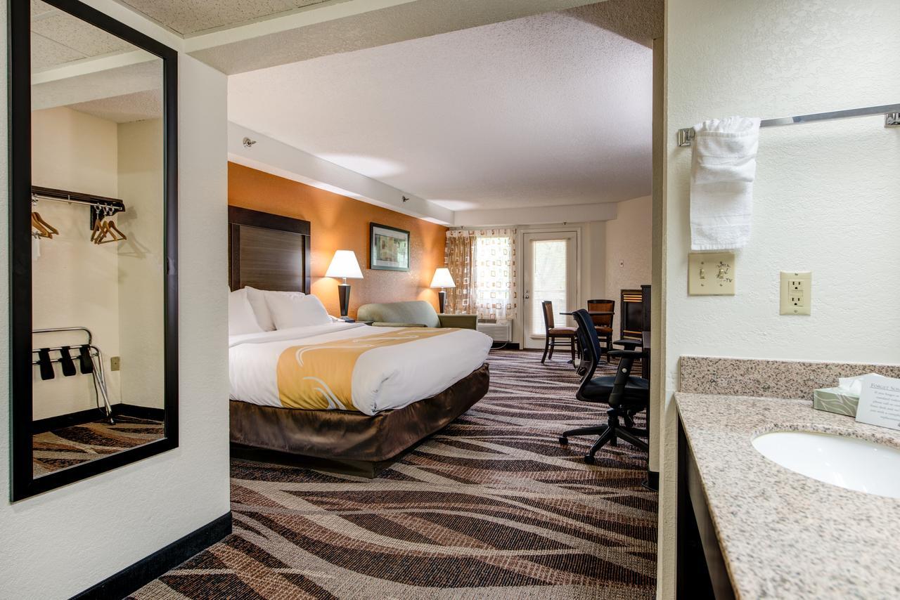 King Room Mountain View