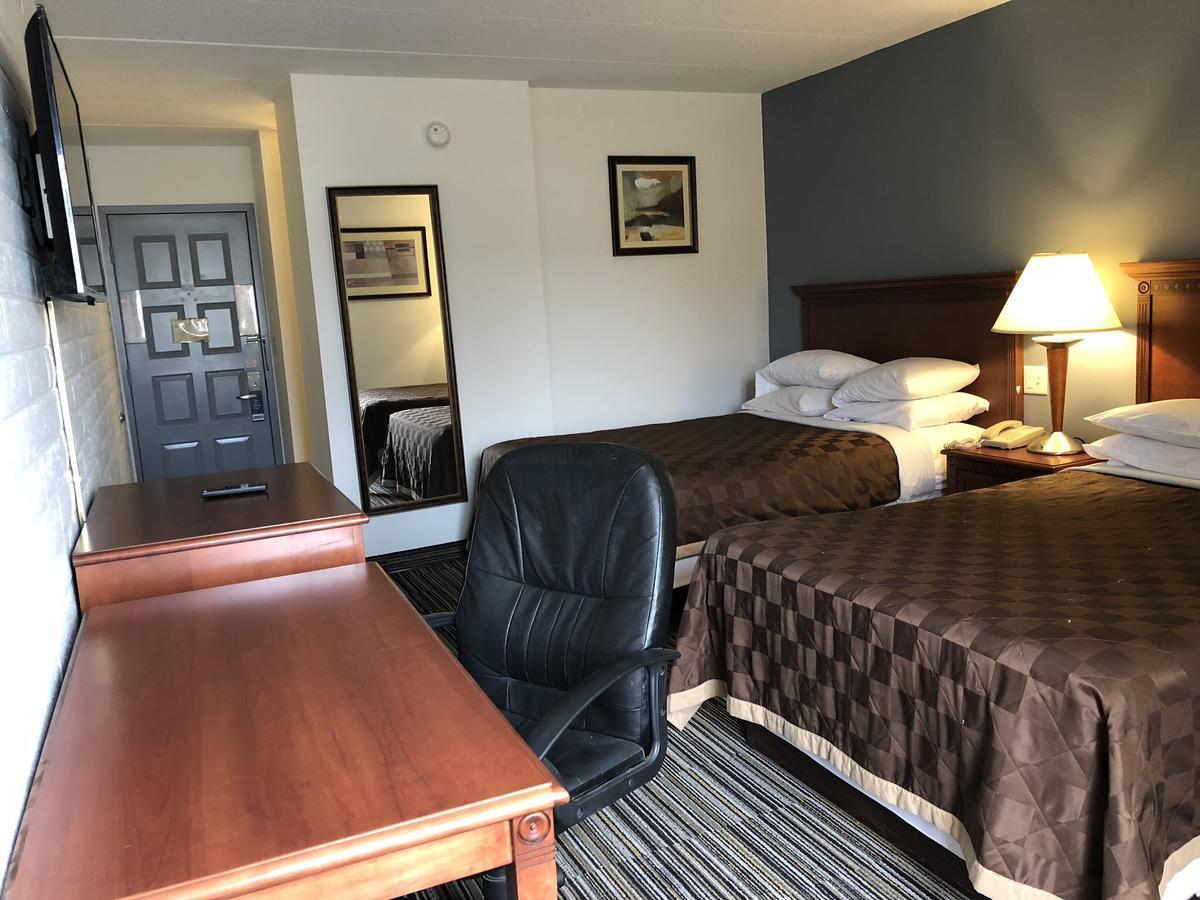 Double Room Two Double Beds Smoking