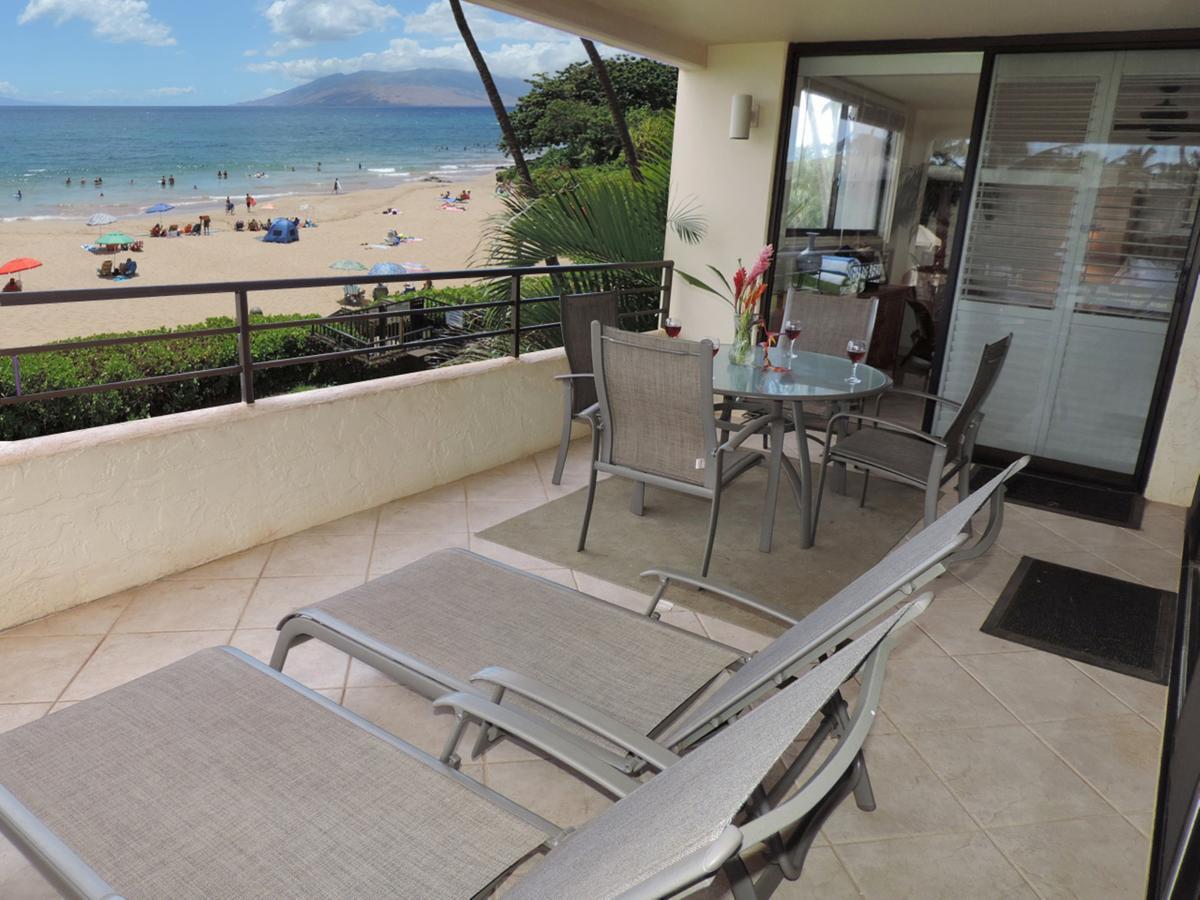 Apartment Pool View