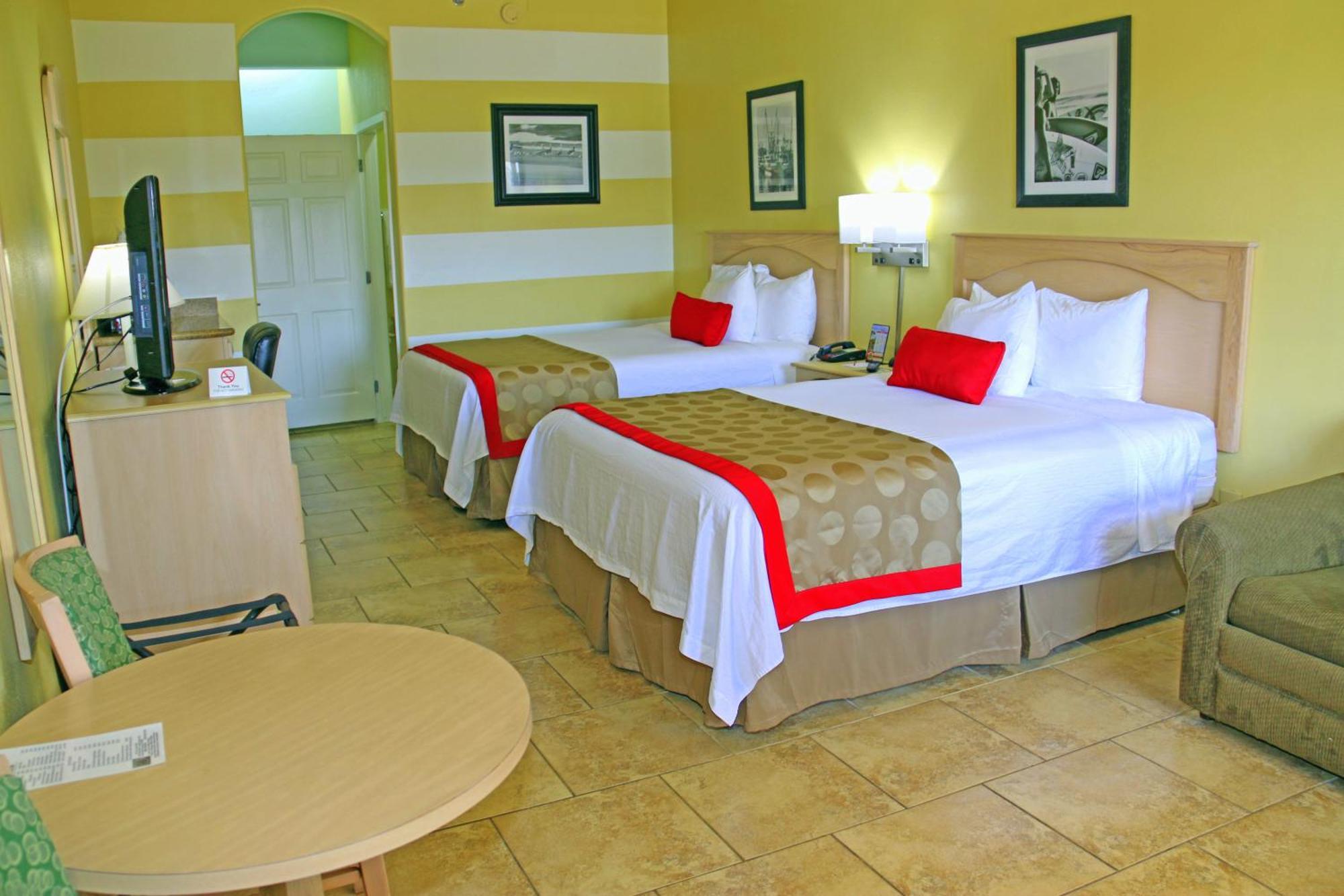 Queen Room Two Queen Beds Non-Smoking