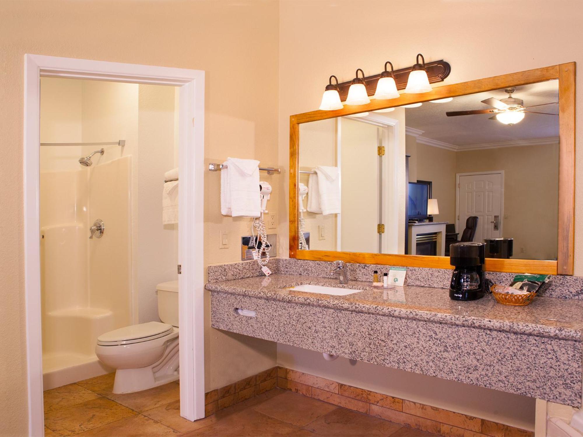 King Room Spa Bath Seasonal Fireplace