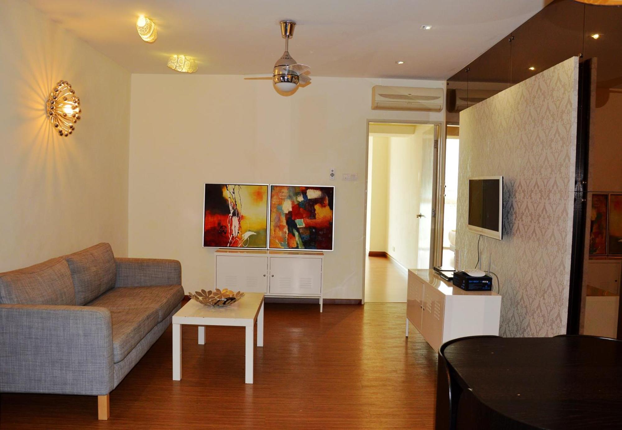 Studio Apartment