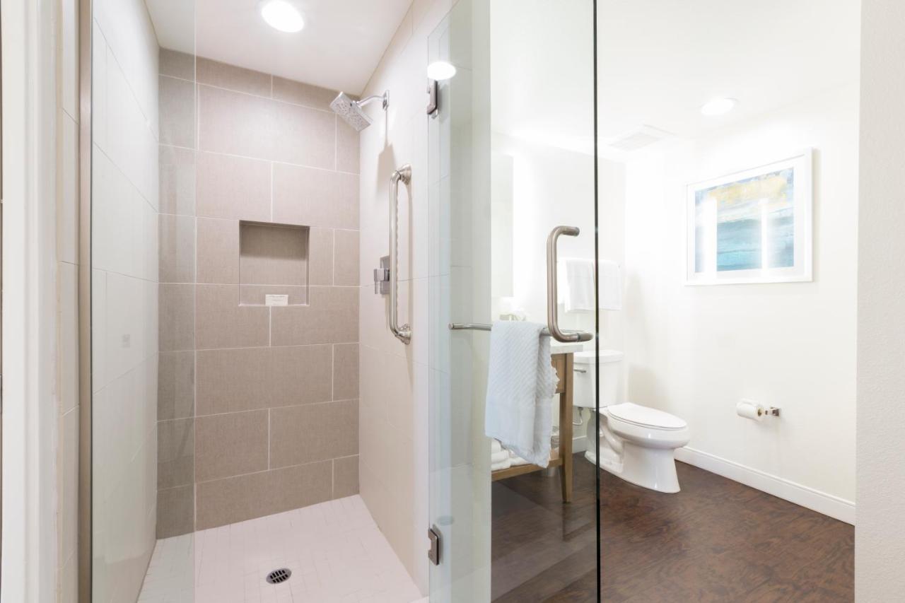 One-Bedroom Condo Suite