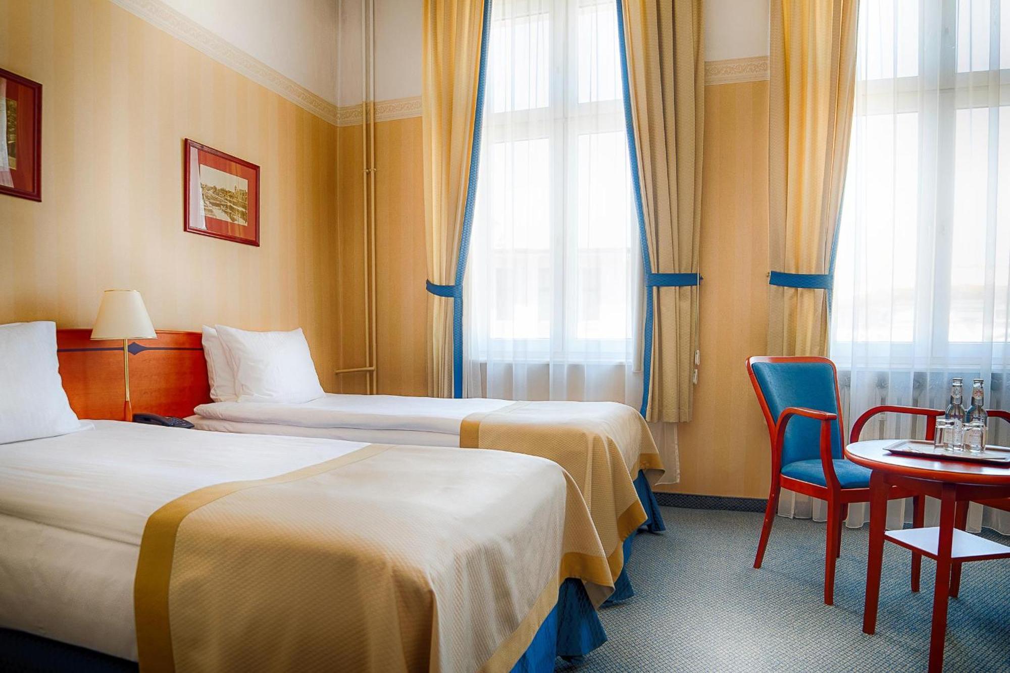 Pokój typu Standard z 2 łóżkami pojedynczymi