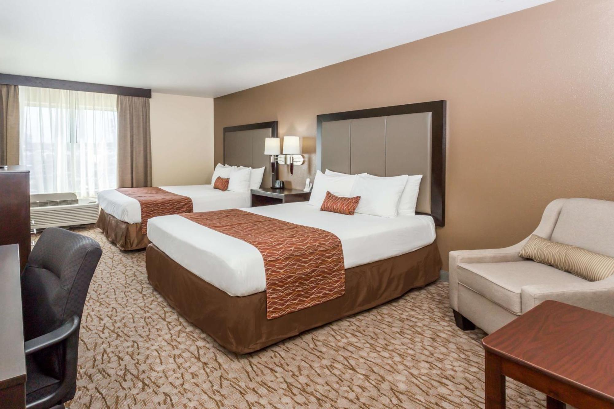 Queen Room Two Queen Beds Non-Smoking