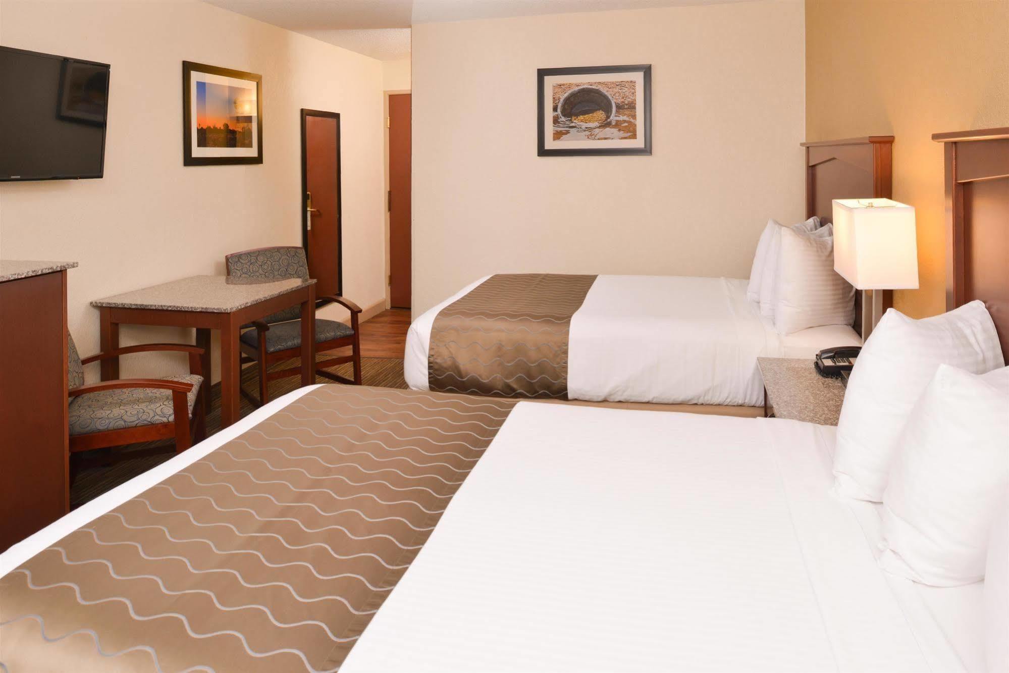 Double Room Two Double Beds Second Floor