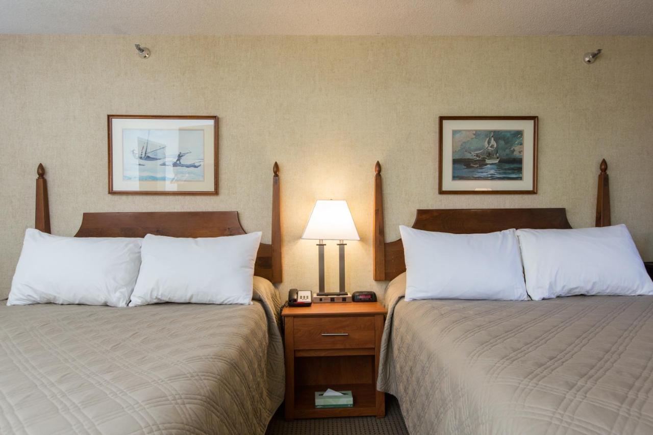 Double Queen Room